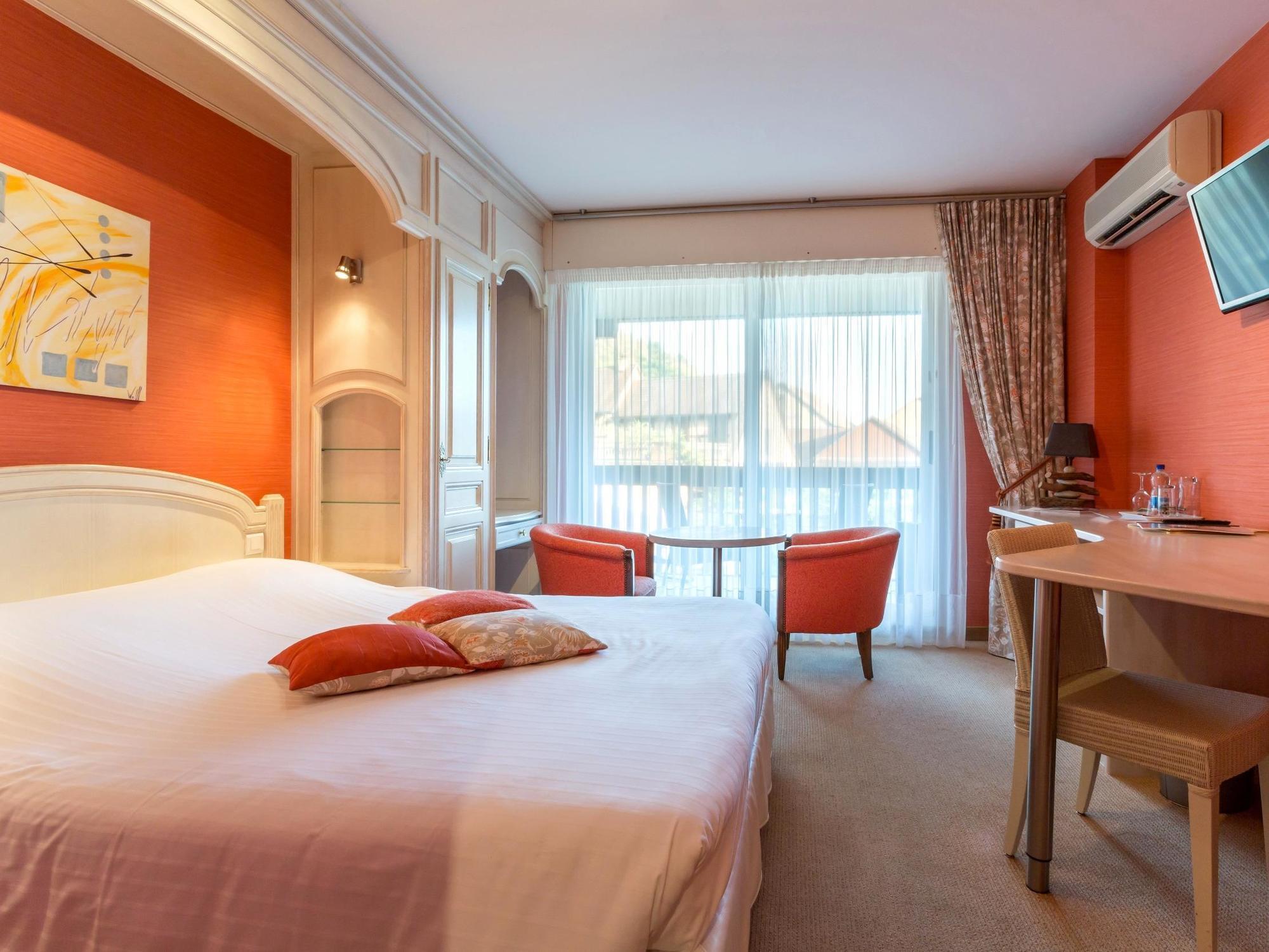 Auberge Du Cheval Blanc Depuis 1785 Westhalten ภายนอก รูปภาพ
